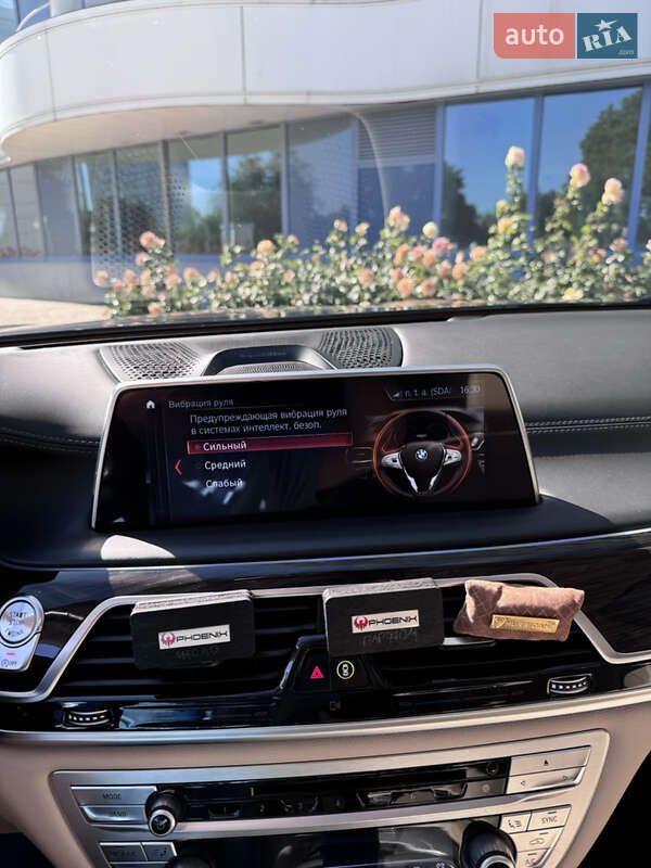 Седан BMW 7 Series 2015 в Одессе фото 38 Седан BMW 7 Series 2015 в Одессе