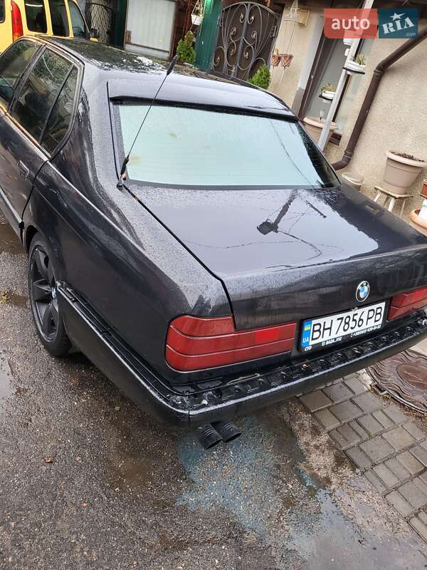Седан BMW 7 Series 1991 в Одесі