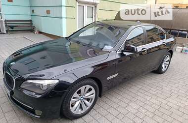 Седан BMW 7 Series 2012 в Львові