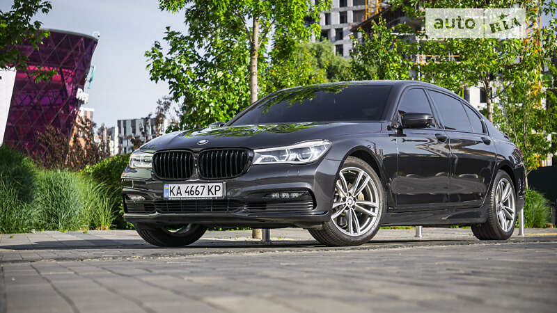 Седан BMW 7 Series 2017 в Києві