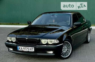 Седан BMW 7 Series 2001 в Миргороде
