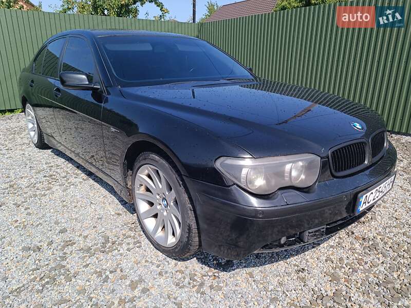 Седан BMW 7 Series 2002 в Володимирі