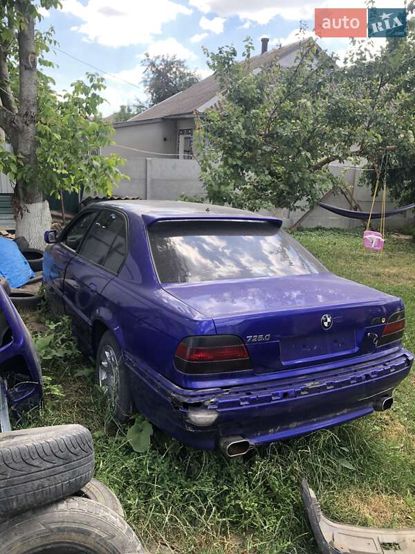 Седан BMW 7 Series 1996 в Баре