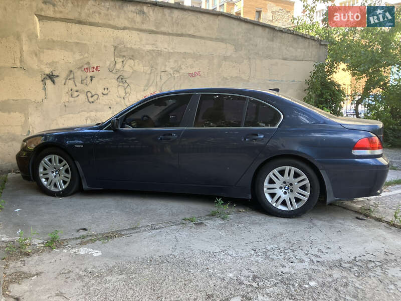Седан BMW 7 Series 2001 в Киеве