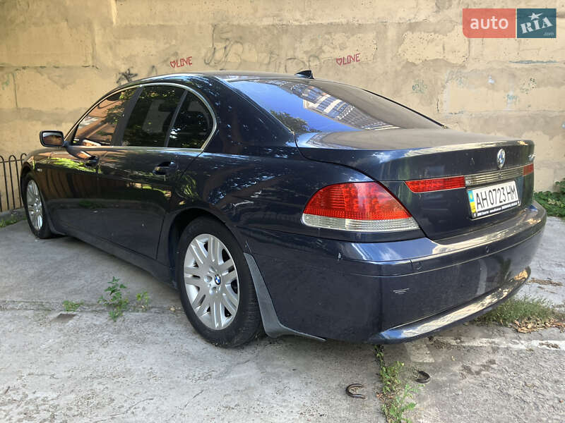 Седан BMW 7 Series 2001 в Киеве