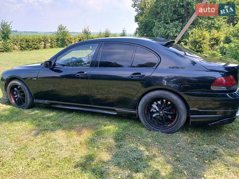 Седан BMW 7 Series 2003 в Ровно