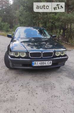 Седан BMW 7 Series 2000 в Києві