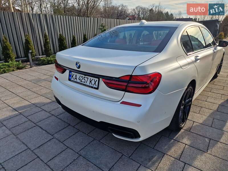 Седан BMW 7 Series 2017 в Киеве фото 6 Седан BMW 7 Series 2017 в Киеве