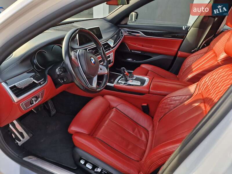 Седан BMW 7 Series 2017 в Киеве фото 16 Седан BMW 7 Series 2017 в Киеве