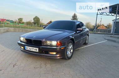 Седан BMW 7 Series 1998 в Нововолинську