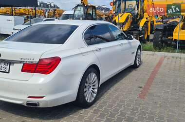 Седан BMW 7 Series 2010 в Луцке