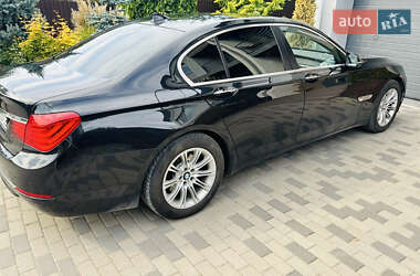 Седан BMW 7 Series 2014 в Виннице