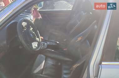 Седан BMW 7 Series 1990 в Ружині