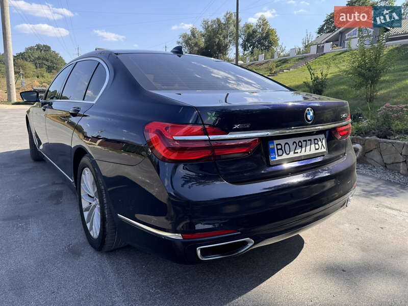 Седан BMW 7 Series 2016 в Тернополі