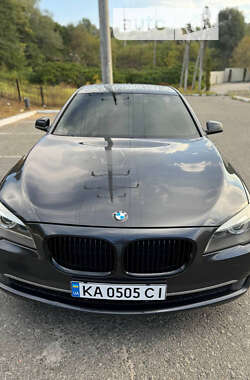 Седан BMW 7 Series 2011 в Василькове