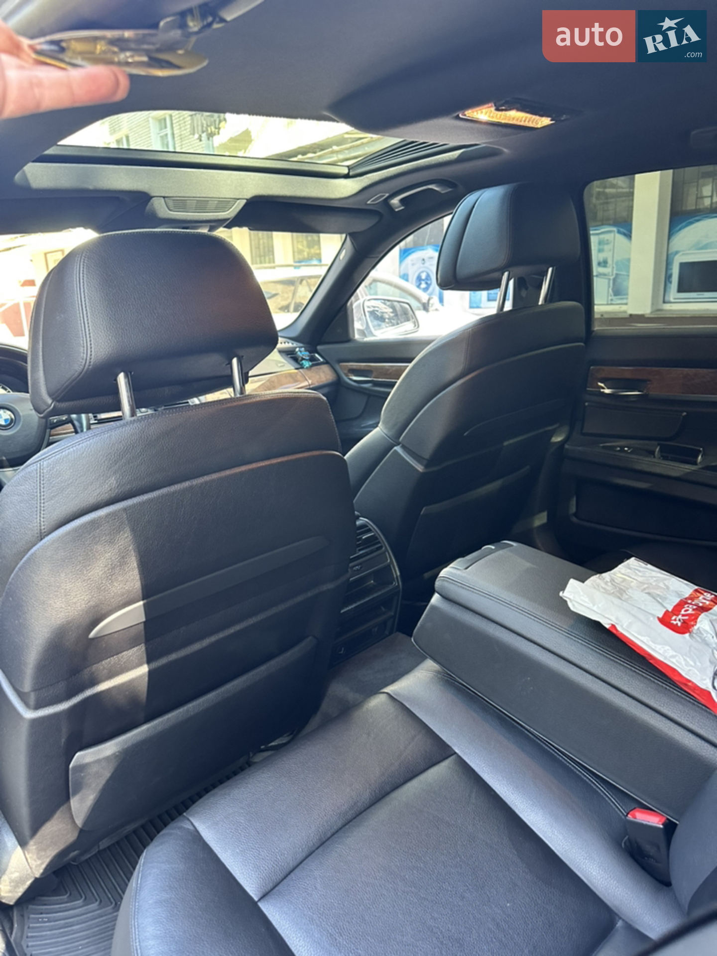 2011 BMW 7er - мініатюра 17
