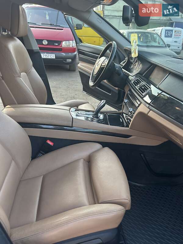 Седан BMW 7 Series 2013 в Киеве