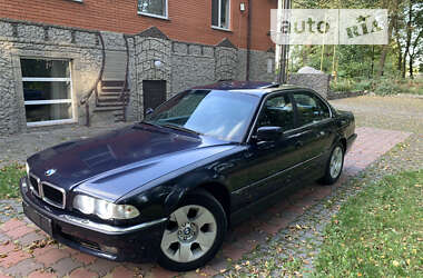 Седан BMW 7 Series 1999 в Казатине