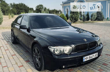 Седан BMW 7 Series 2004 в Измаиле