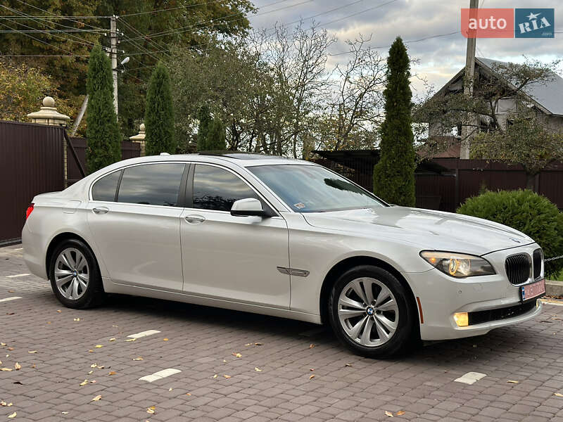 Седан BMW 7 Series 2011 в Косові