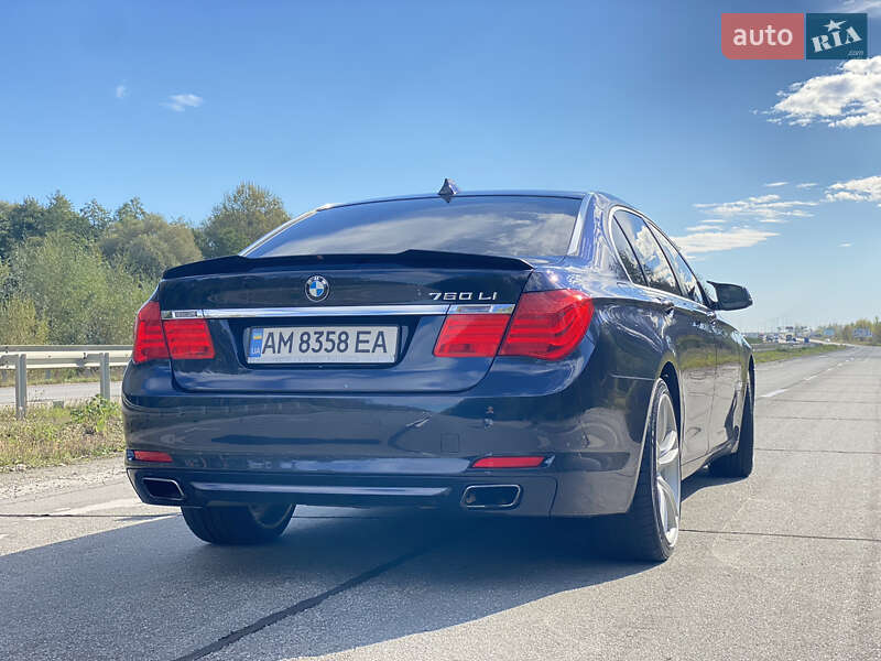Седан BMW 7 Series 2010 в Житомире