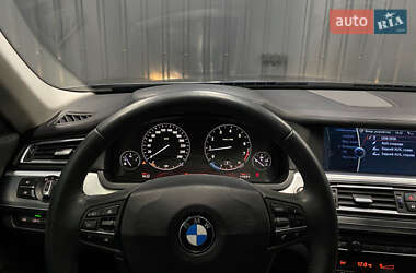 Седан BMW 7 Series 2010 в Житомире