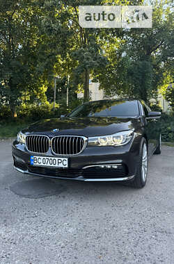 Седан BMW 7 Series 2012 в Львове