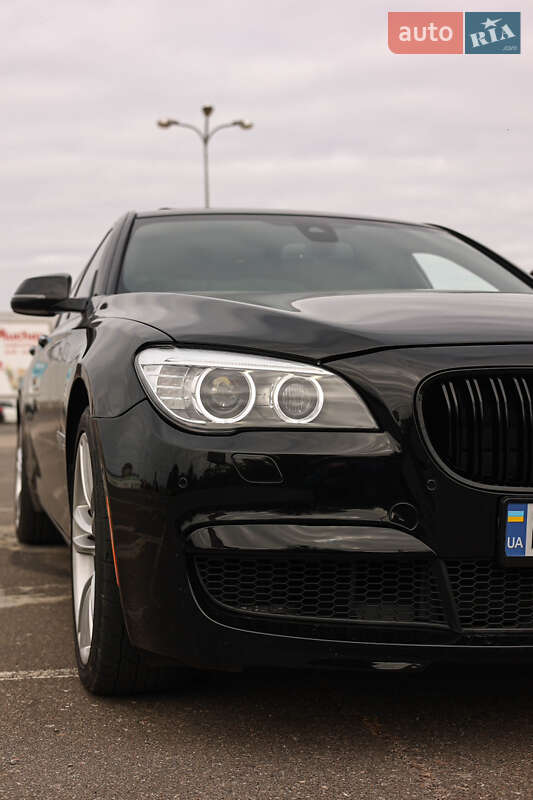 Седан BMW 7 Series 2012 в Одессе