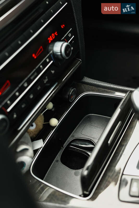 Седан BMW 7 Series 2012 в Одессе