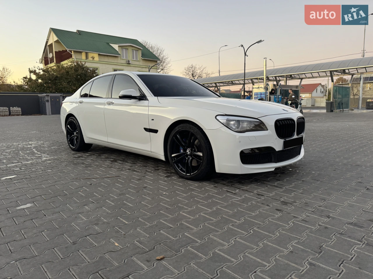 2012 BMW 7er - мініатюра 16