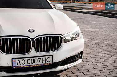 Седан BMW 7 Series 2016 в 