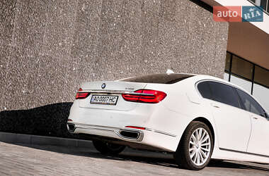 Седан BMW 7 Series 2016 в 