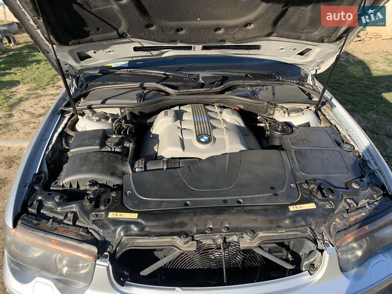 Седан BMW 7 Series 2002 в Сарате