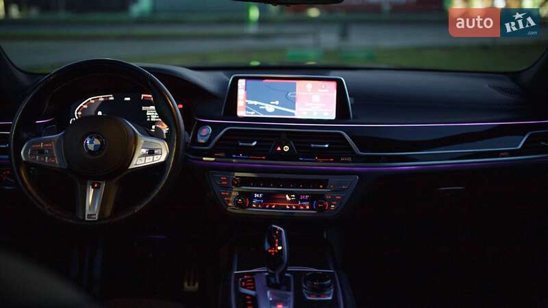 Седан BMW 7 Series 2021 в Чернівцях