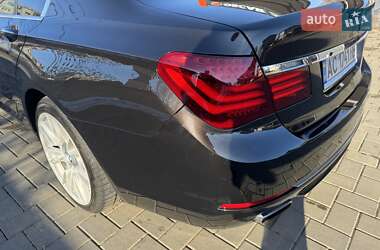 Седан BMW 7 Series 2014 в Черновцах