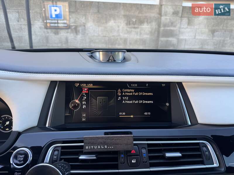 Седан BMW 7 Series 2014 в Черновцах