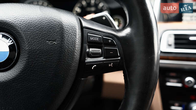 Седан BMW 7 Series 2014 в Львові