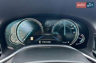 Седан BMW 7 Series 2016 в 