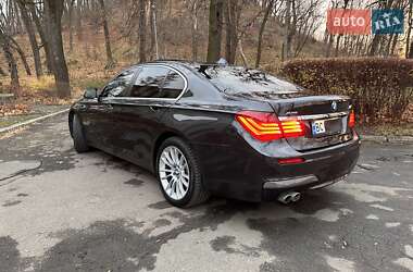 Седан BMW 7 Series 2014 в Львові