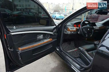 Седан BMW 7 Series 2005 в Одесі