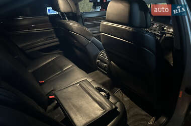 Седан BMW 7 Series 2011 в 