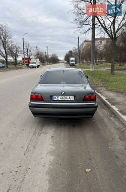 Седан BMW 7 Series 1995 в Днепре