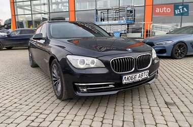 Седан BMW 7 Series 2013 в Львові