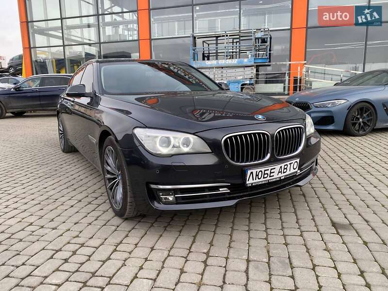 BMW 7 Series 