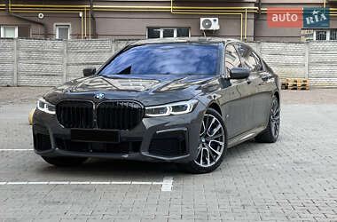 Седан BMW 7 Series 2020 в Ужгороде