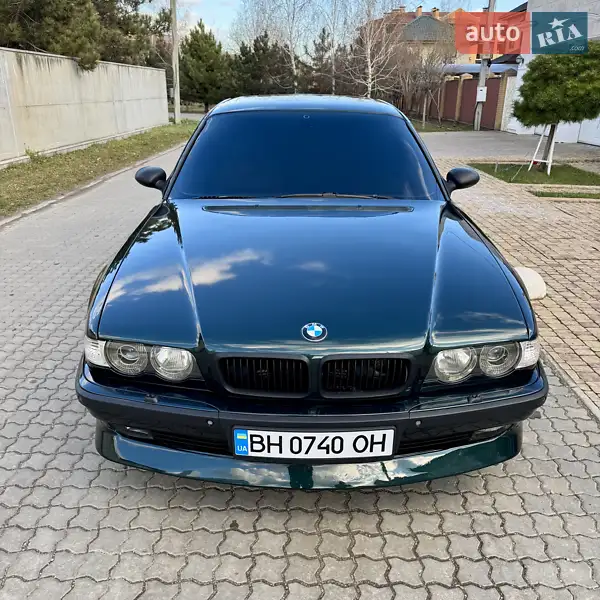 BMW 7 Series 2001
