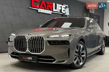 Седан BMW 7 Series 2023 в Тернополі