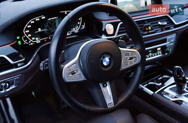 Седан BMW 7 Series 2022 в Киеве