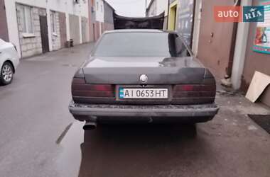 Седан BMW 7 Series 1992 в Києві