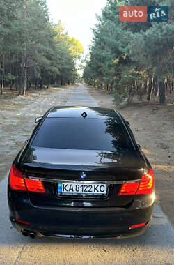 Седан BMW 7 Series 2009 в Києві